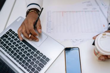 Communication digitale PME : 7 stratégies pour doubler votre visibilité