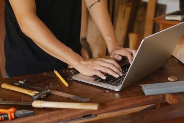 Présence en ligne pour artisans : les chiffres qui changent tout