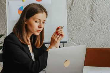 Prospection commerciale en ligne : 7 stratégies éprouvées